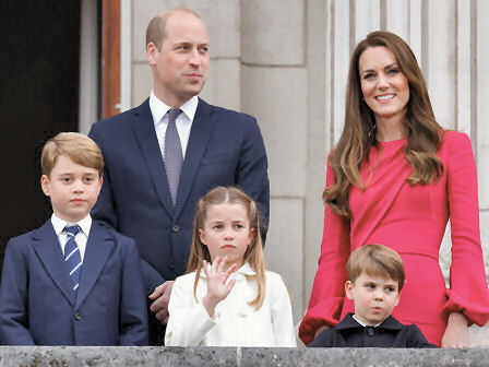 prince william and his family queens platinum jubilee